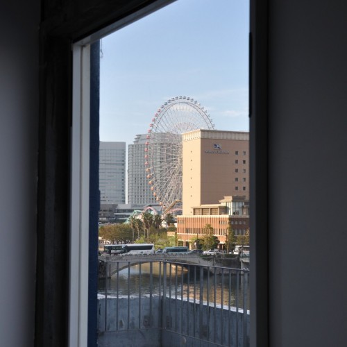 窓からの横浜