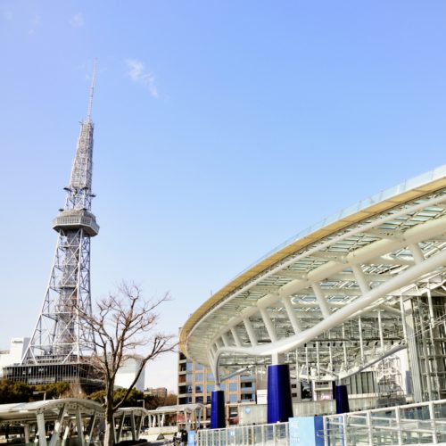 オアシス21で名古屋テレビ塔を眺めながら空中散歩