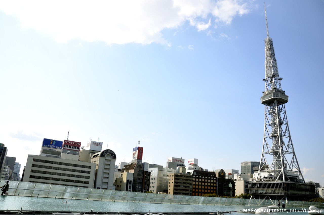 オアシス21から眺めた名古屋のテレビ塔